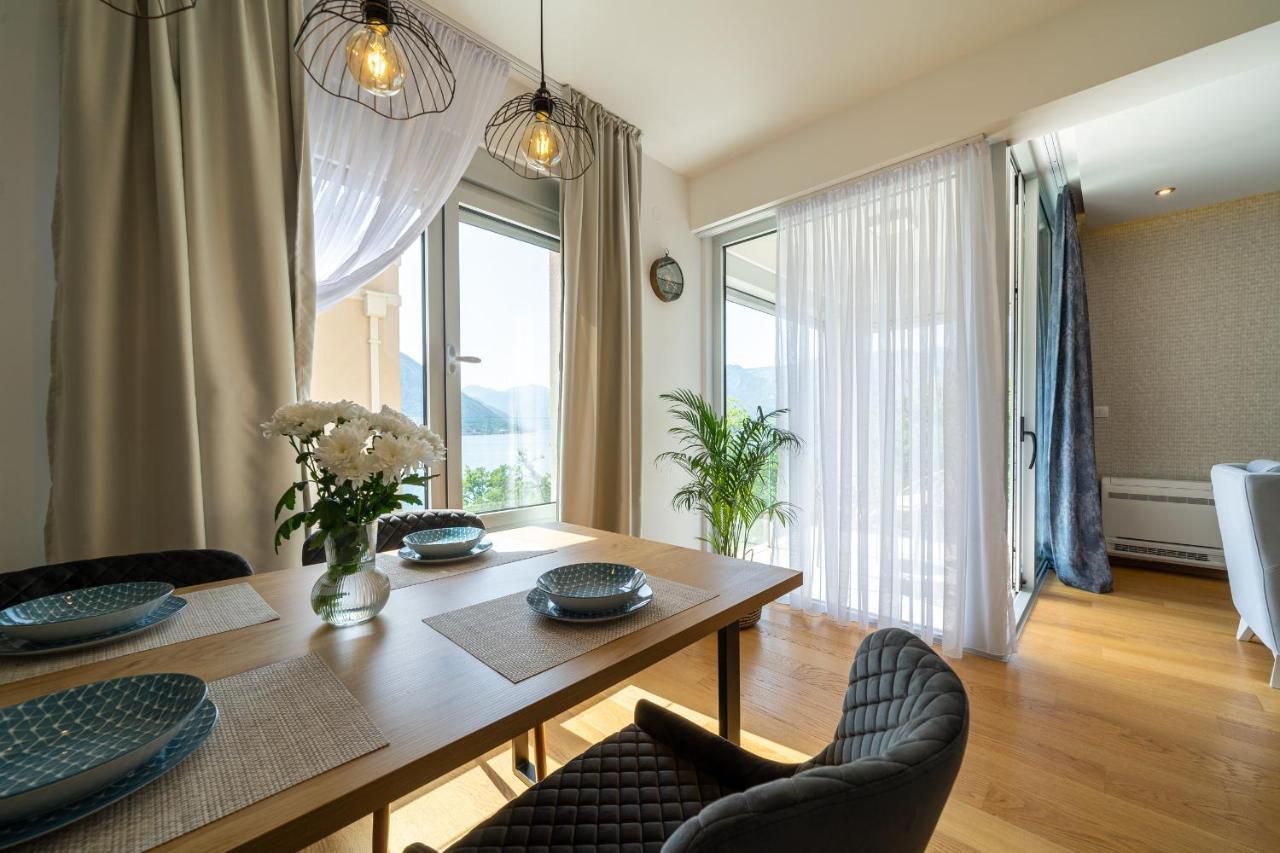 Luxury Dream View Apartment 코토르 외부 사진
