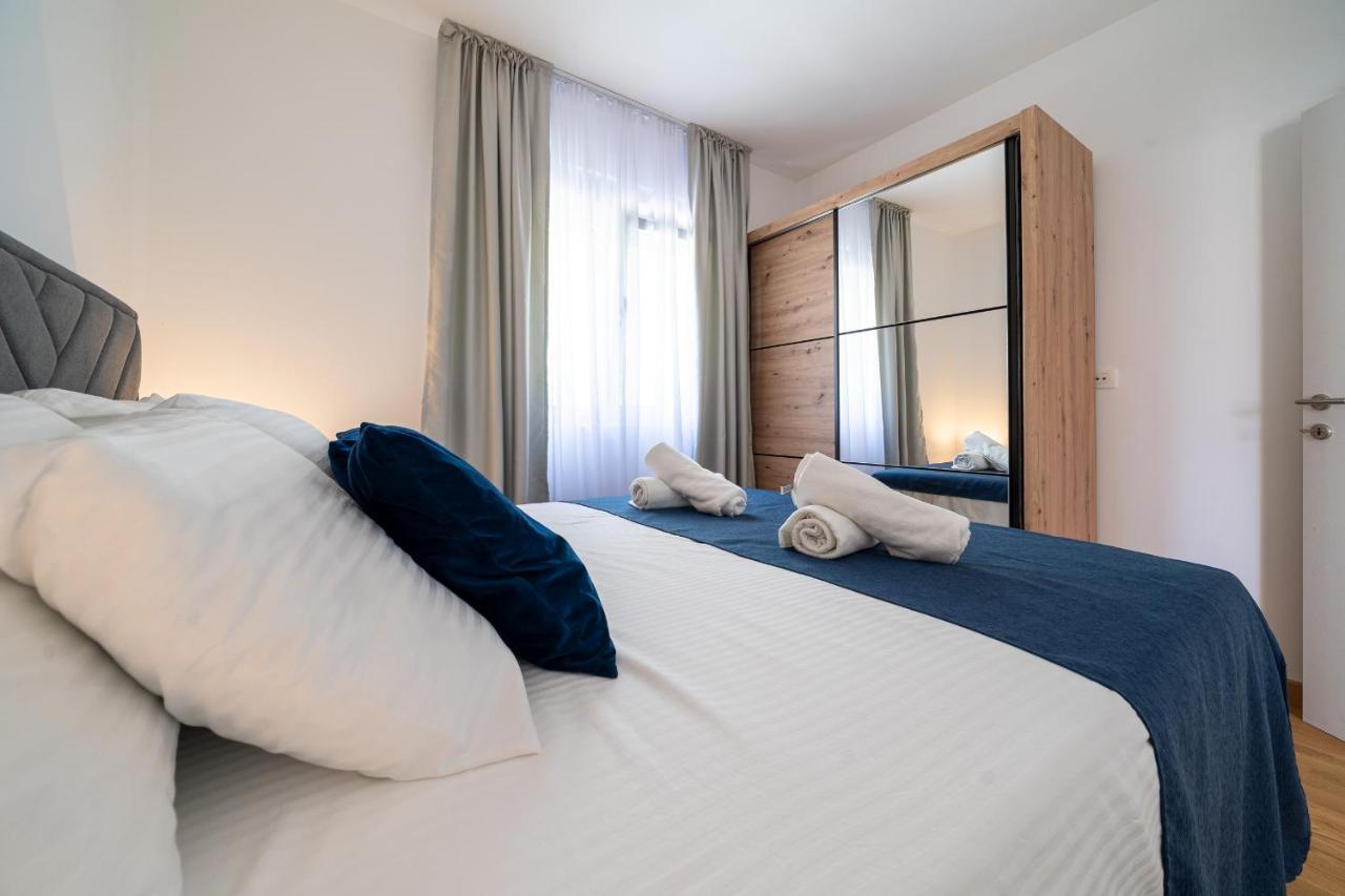 Luxury Dream View Apartment 코토르 외부 사진